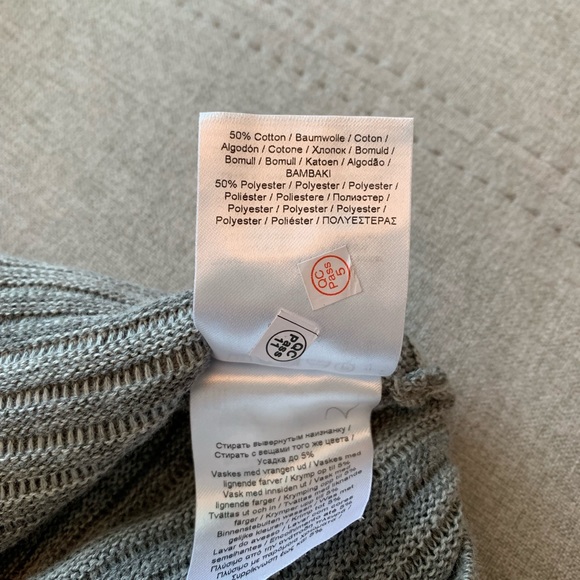 !Solid Denmark Sweater - Picture 2 of 3